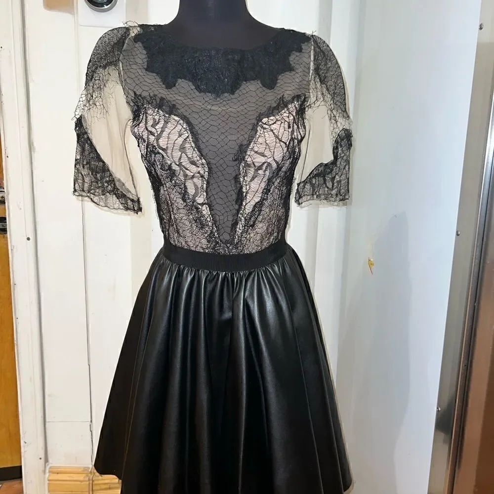 Lace and leather bottom dress womens size 6